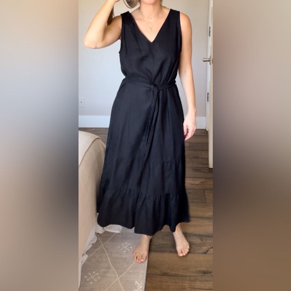 100% Linen Dress with Pockets and Waist Tie Saks Fifth Avenue M